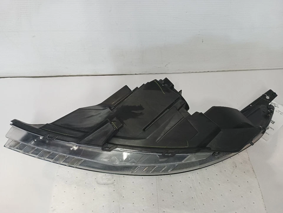 Conjunto de farol dianteiro direito 11-15 Chevy Volt passageiro fabricante de equipamento original 12259618 - Imagem 4 de 4