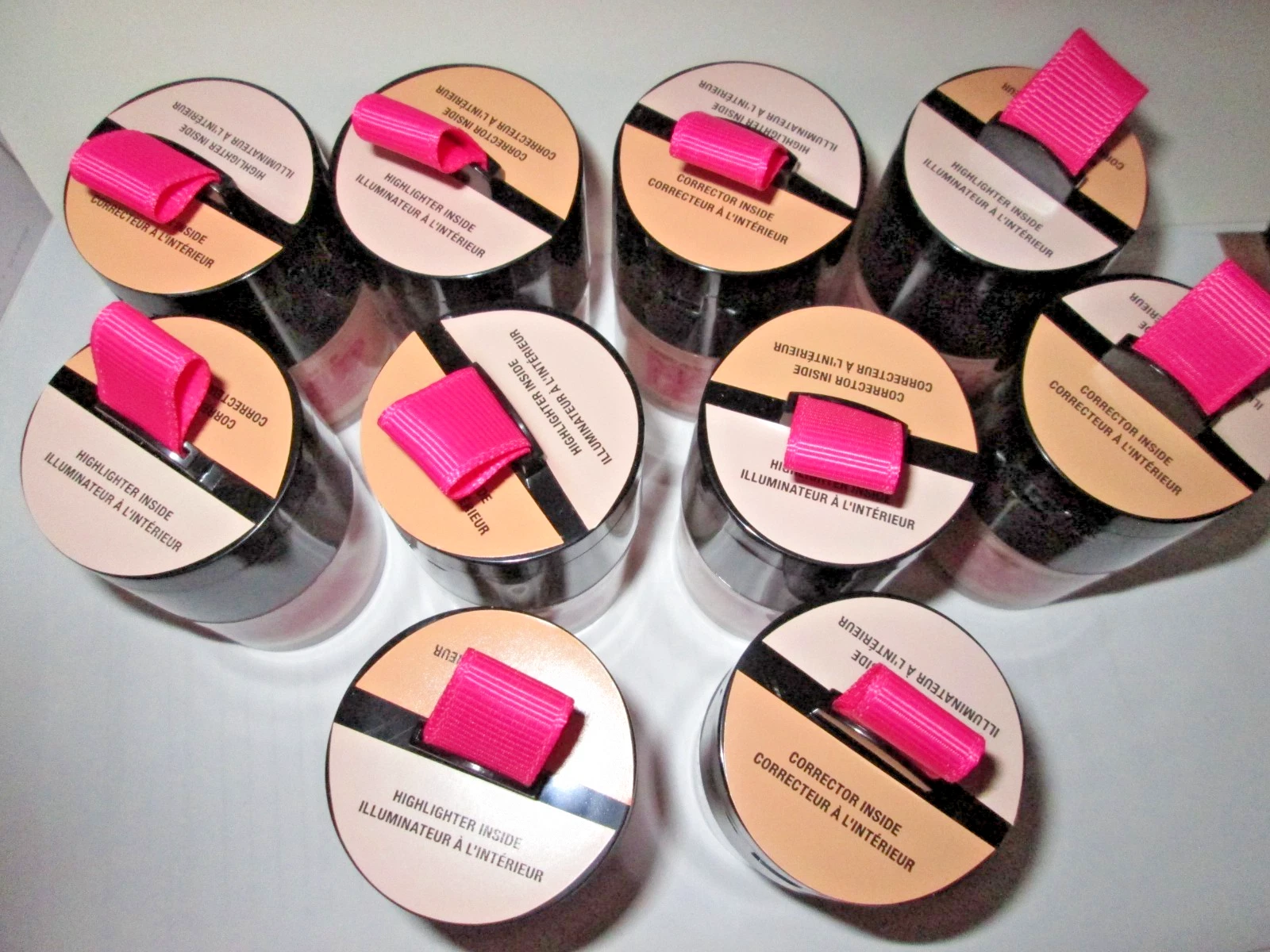 Lot 10 Wet n Wild Makeup Locker FOUNDATION BB & HIGHLIGHTER 3 in 1 FS MEDIUM
Opens in a new window o