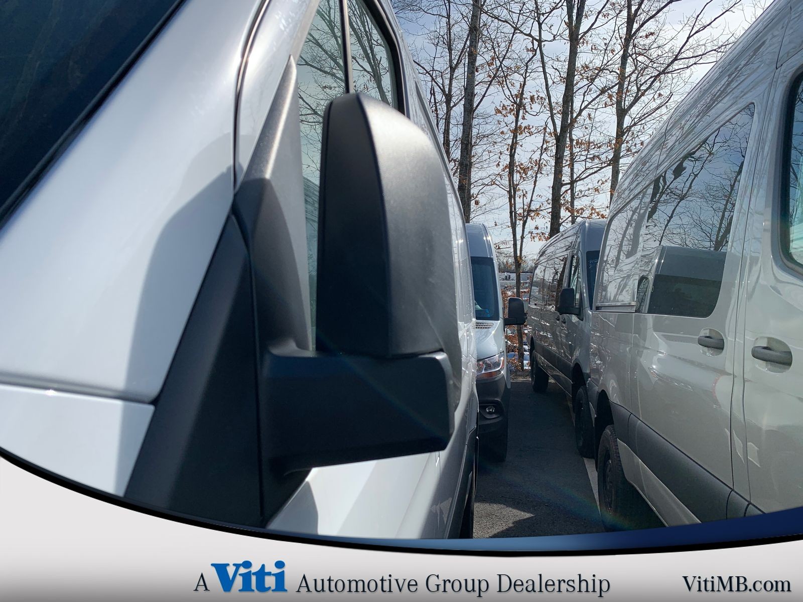 2025 Mercedes-Benz Sprinter 2500 Cargo 144 WB thumbnail 13