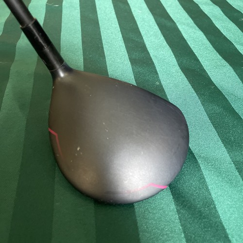 Cleveland Black 18° Fairway Wood RH w/ Bassara E45 Ladies Flex Graphite Shaft - Picture 7 of 11