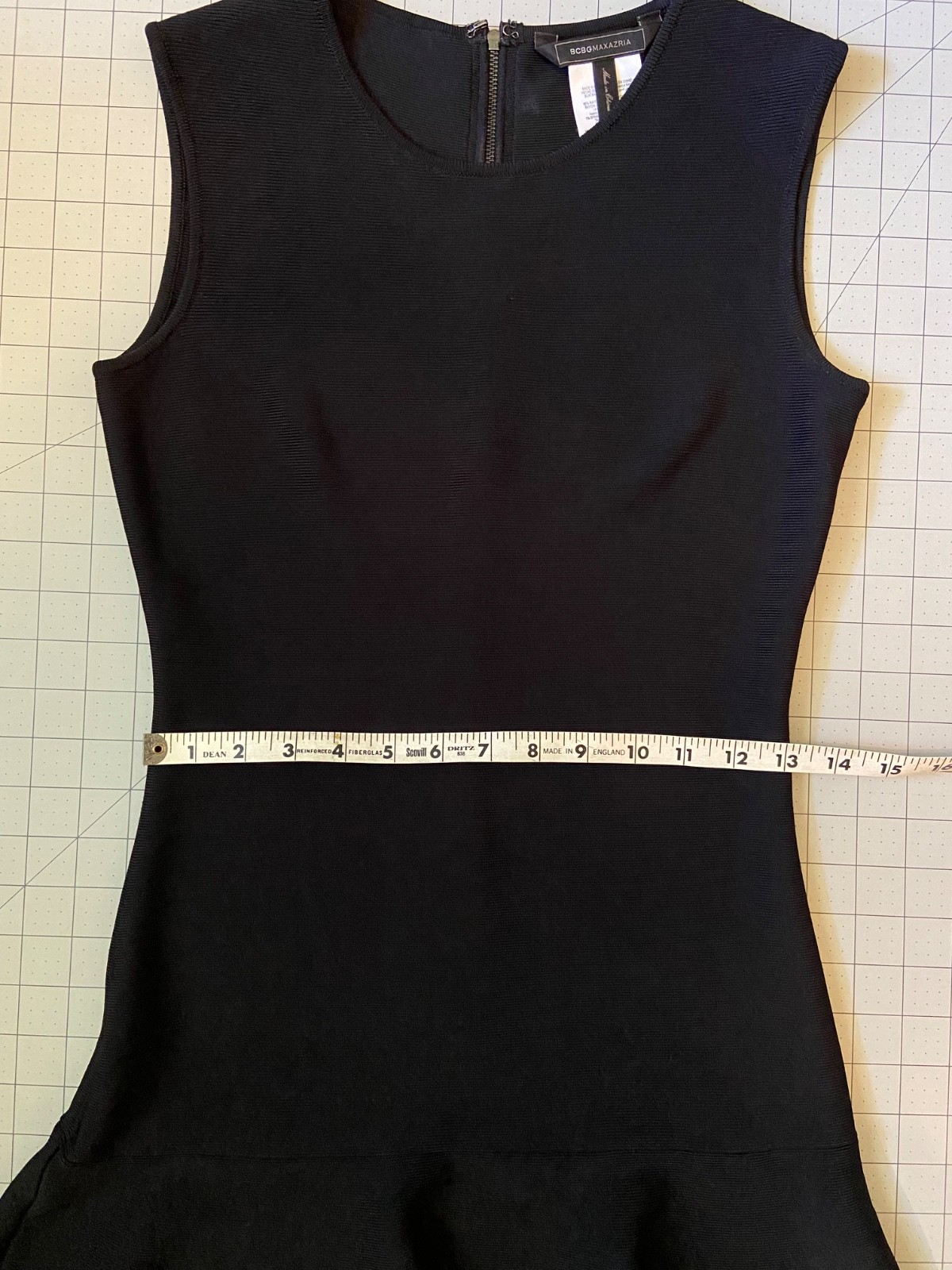 BCBG MAXAZRIA Solid Black Stretch Fitted Cocktail… - image 10