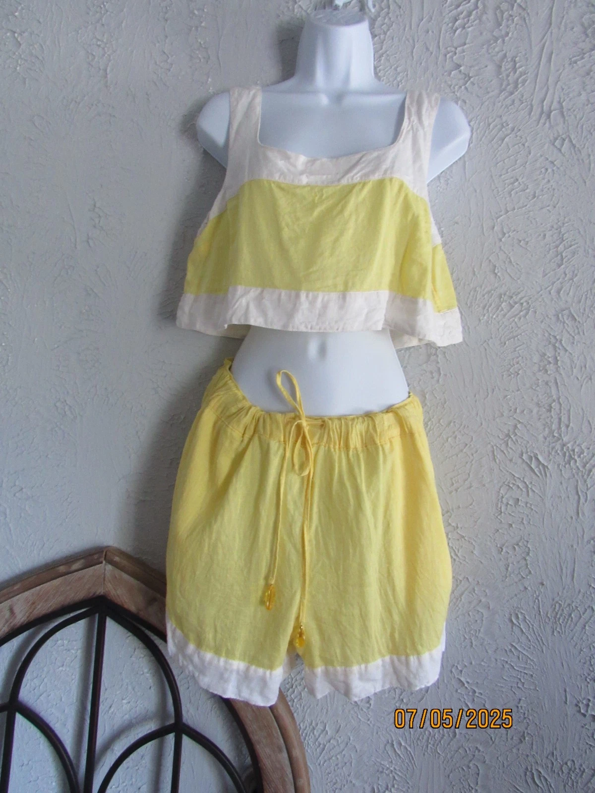 Haute Hippie nwt L yellow white linen gauze shorts set slash pockets crop top