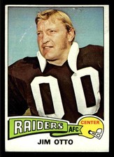 1975 Topps Jim Otto (HOF) #497 - Oakland Raiders