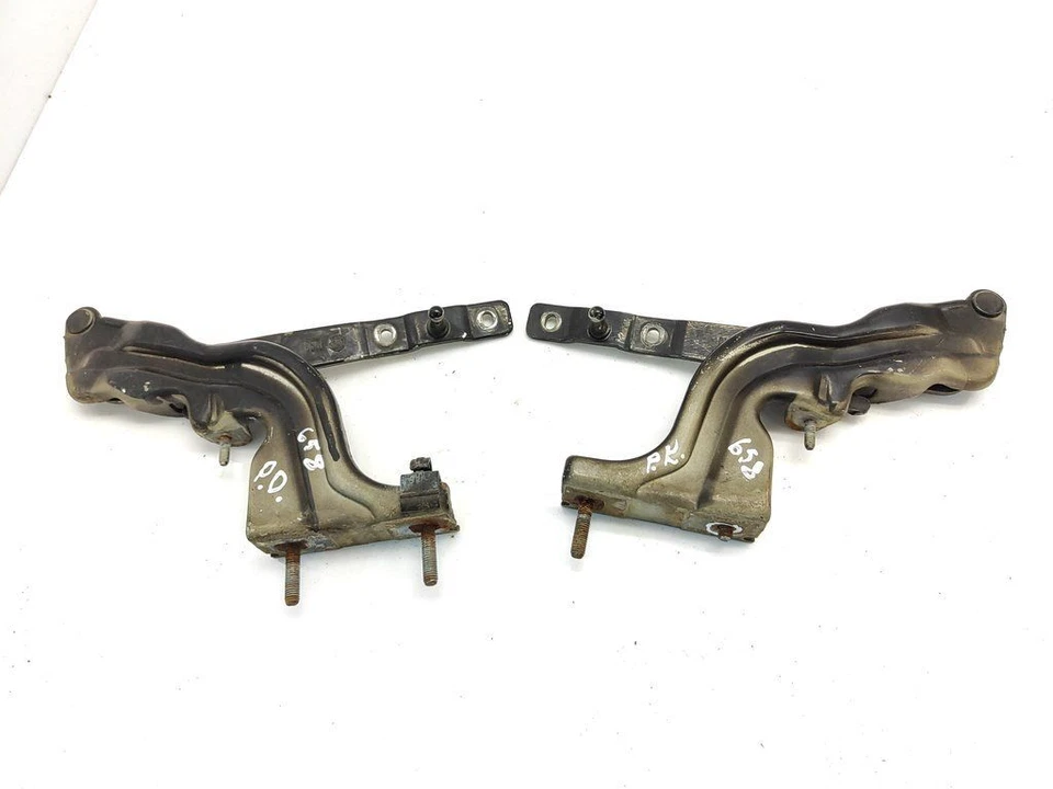 Alfa Romeo 147 2.0TS 110KW Benzina 2002 Cerniere Del Cofano Anteriore 601B/B Foto 4 de 4