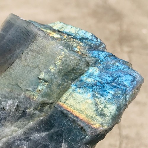 270 g Hermoso Cristal Natural Labradorita Espécimen Mineral Áspero Curación - Imagen 8 de 11