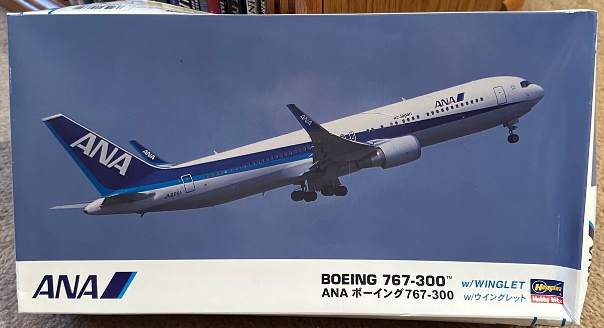 Hasegawa Boeing 767-300 Model Kit with Winglets 1-200 ANA Hasegawa Boeing 767-300 Model Kit with Winglets 1-200 ANA