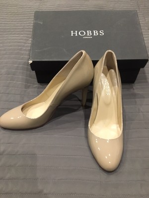 hobbs nude shoes
