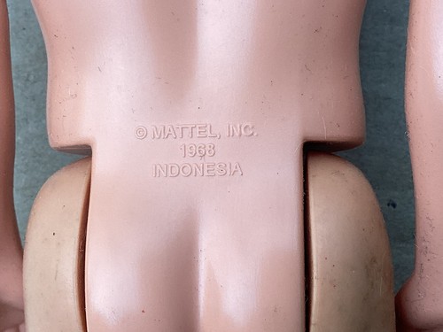 Muñeca Mattel Ken 1968 ojos azules pelo castaño cabeza giratoria 12"" Indonesia - Imagen 4 de 8