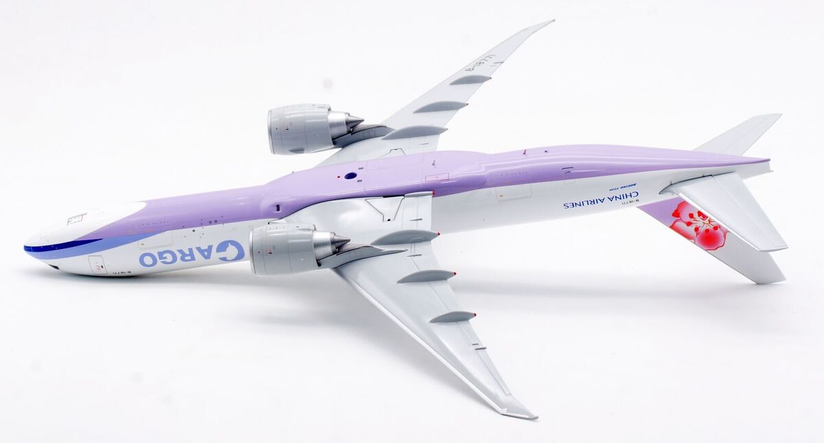 JC Wings 1:200 China Airlines Cargo Boeing B777F Diecast JC Wings 1:200 China Airlines Cargo Boeing B777F Diecast