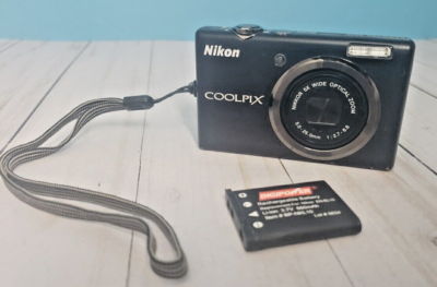 #ad Nikon COOLPIX S570 12.0MP Digital Camera Black Parts only NO CHARGER w battery $24.50