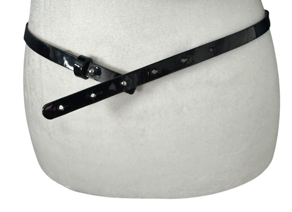 White House Black Market Belt Womens Medium Metal Bow Skinny Patent Leather - Image 3 of 4