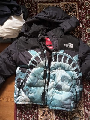 The North Face x Supreme 700 Daunenjacke mit Kapuze Schwarz/Blau Herren M