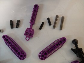 Vintage Lego BIONICLE TECHNIC 8507 Electro Parts Incomplete with Case & 2 Disks