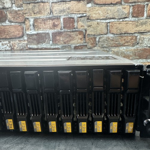 Dell Compellent SC220 Disk Shelf 24 SFF 2.5" Bay. - Picture 5 of 9