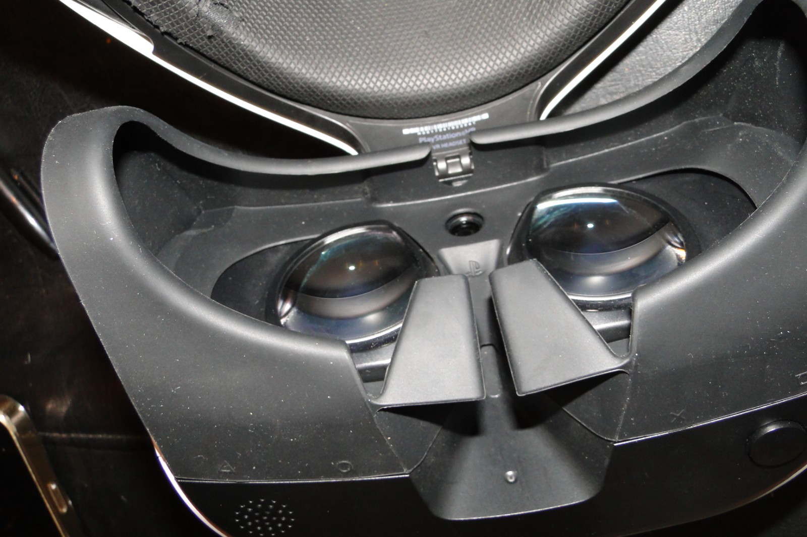 Sony PlayStation PS VR Bundle VR1 1st Generation PS4 headset motion