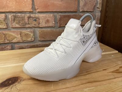 Madden Girl Shimmer Beige Off White Athletic Casual Shoes Womens Size 