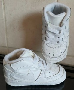 baby nike trainers size 2.5