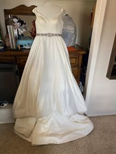 Off shoulder wedding dress David bridal satin ball gown ivory size 8-10 & train