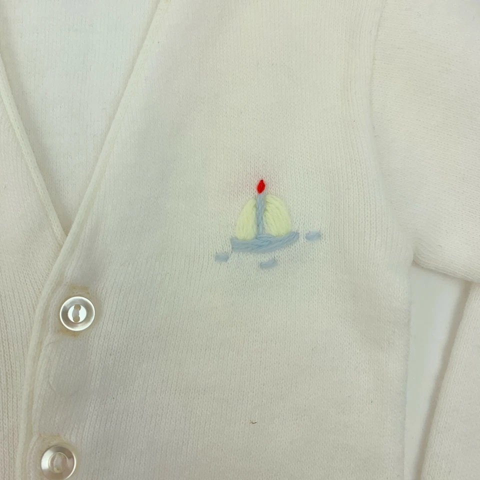 Cárdigan Barco Vintage Tejido Cuna Hecho en EE. UU. Blanco Cuello en V Talla 3-6 Meses Foto 2 de 4