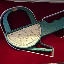 Cambridge Scientific Industries Lange Skinfold Caliper w/ Case, Lab Use