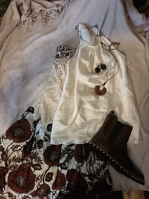 2 PC. LOT NWT Women's Xs/S Skirt And Top