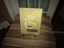 1954 Girls Trades & Technical High School Yearbook Milwaukee WI "The Technata"