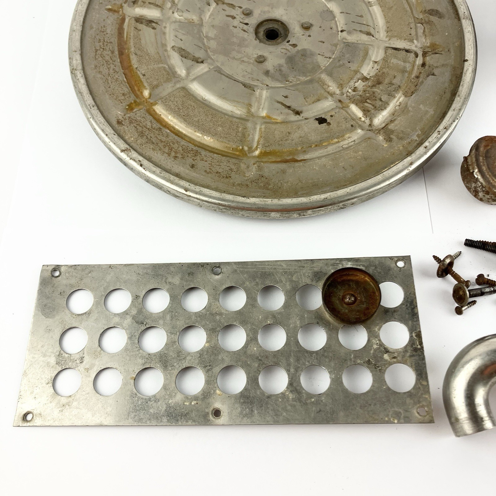 QRS Model 15 Chicago Phonograph Record Player Parts Windup Turn Table Hardware