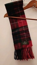 Lochcarron Highlander Collection 100 Lambswool Scarf Red Green Plaid Scotland