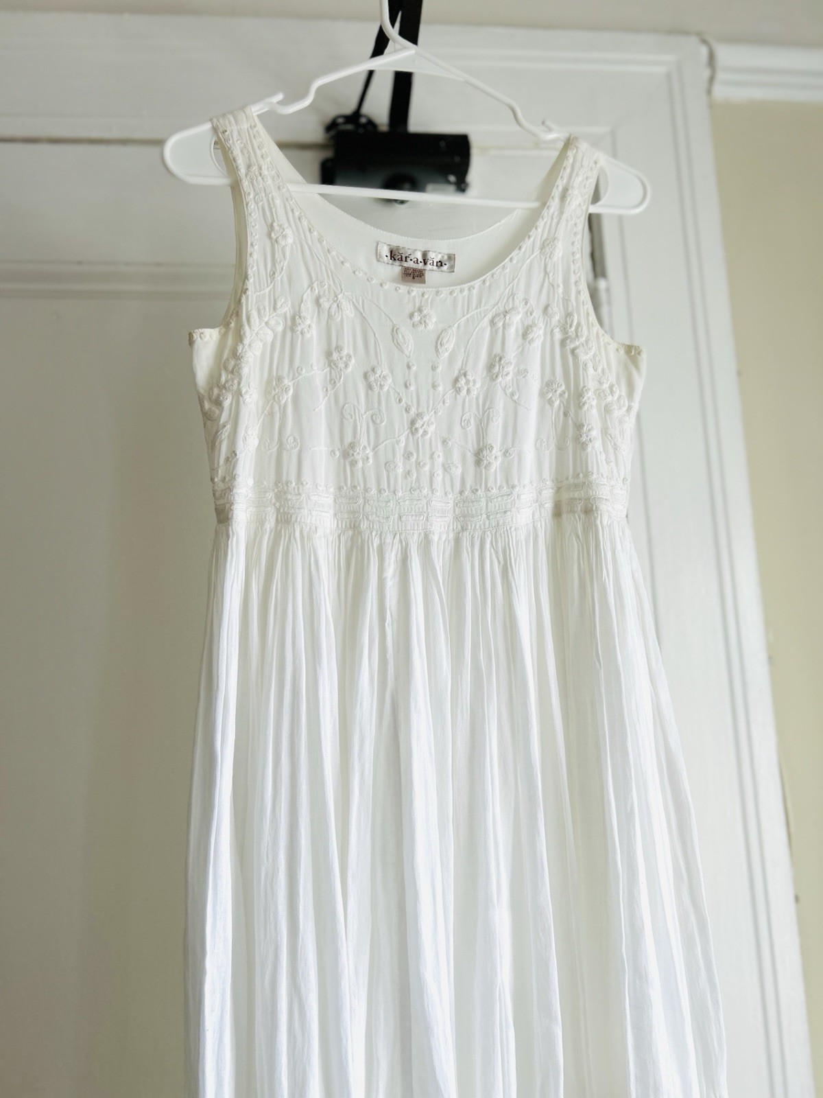 Vintage 70s-80s Karavan Embroidered Maxi Dress Boho India Size Small 