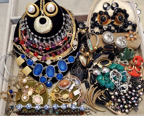 Vintage Modern Costume Wearable Resell Jewelry Lot Napier Fossil Express