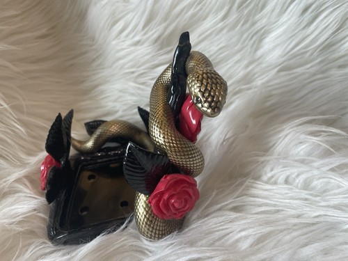 SNAKE & ROSES HAND SOAP HOLDER by Bath and Body Works - Picture 2 of 6