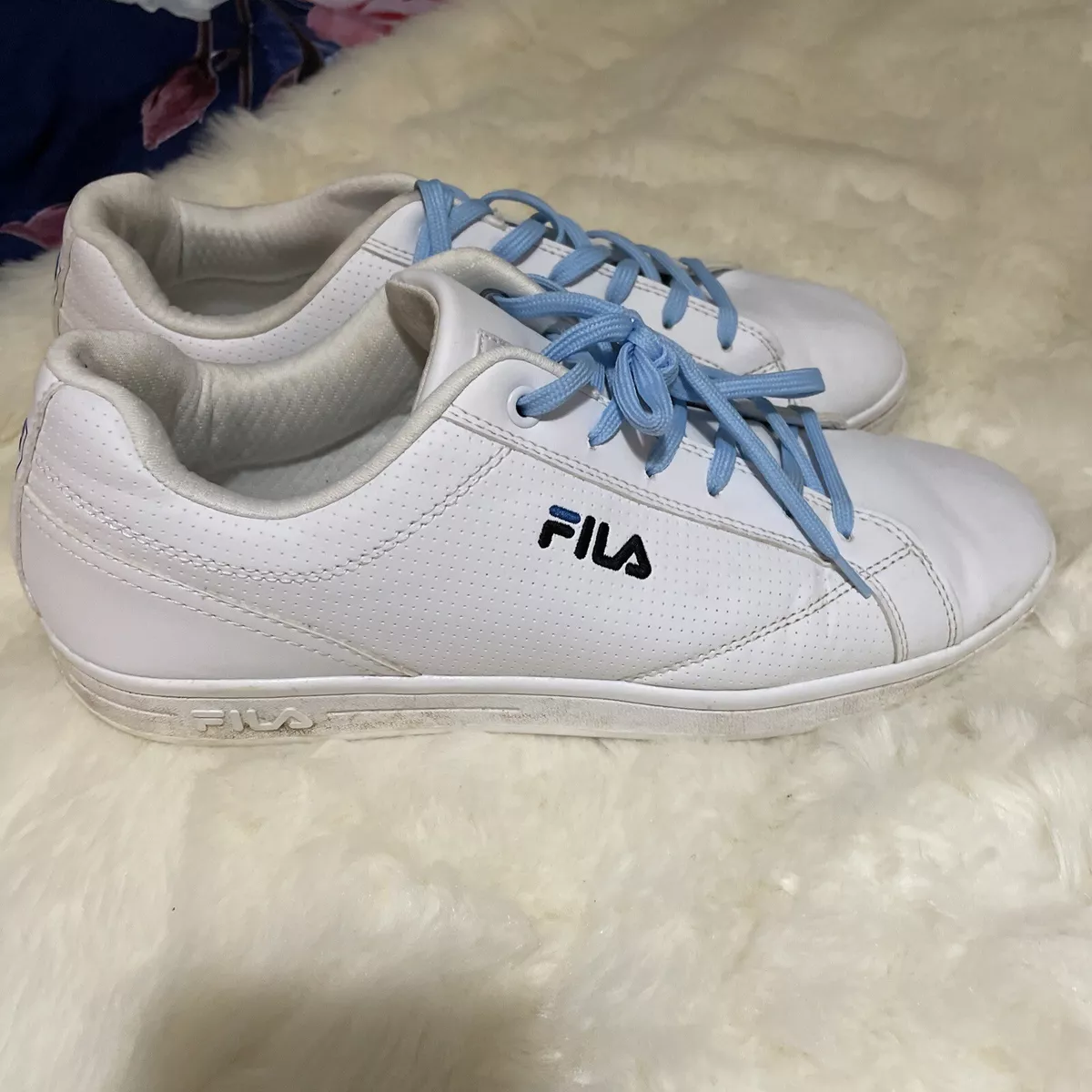 Fila shoes top white and blue
