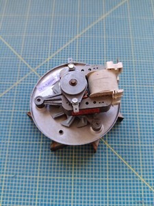 Bosch Backofen HSW195A01 Lüfter Motor 00481852 00605458
