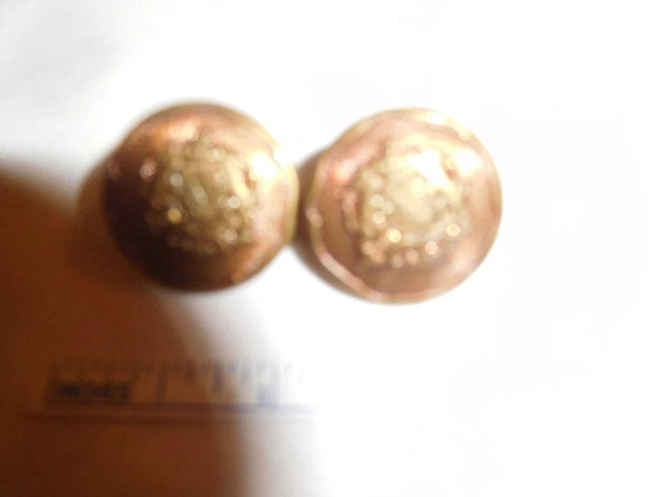 8 Vintage 7/8 inch Brass/Copper Color Coat of Arms Metal Button Lot - Image 2 of 4