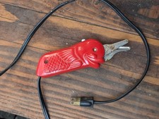 SNIPPY VINTAGE ELECTRIC SCISSORS Cord Craft Cutting Red Ungar Tools Electronic