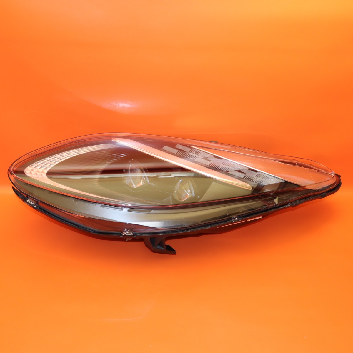 Aston Martin DB12 2024-2025 Left Headlight P/N RY5313W030FC