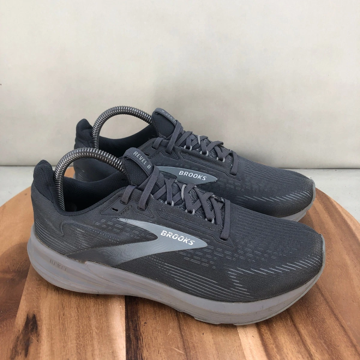 Brooks Revel 4 Men Running Shoes Grey Black Athletic Sneakers 1103471D040 Size 8 Brooks Men main image 2