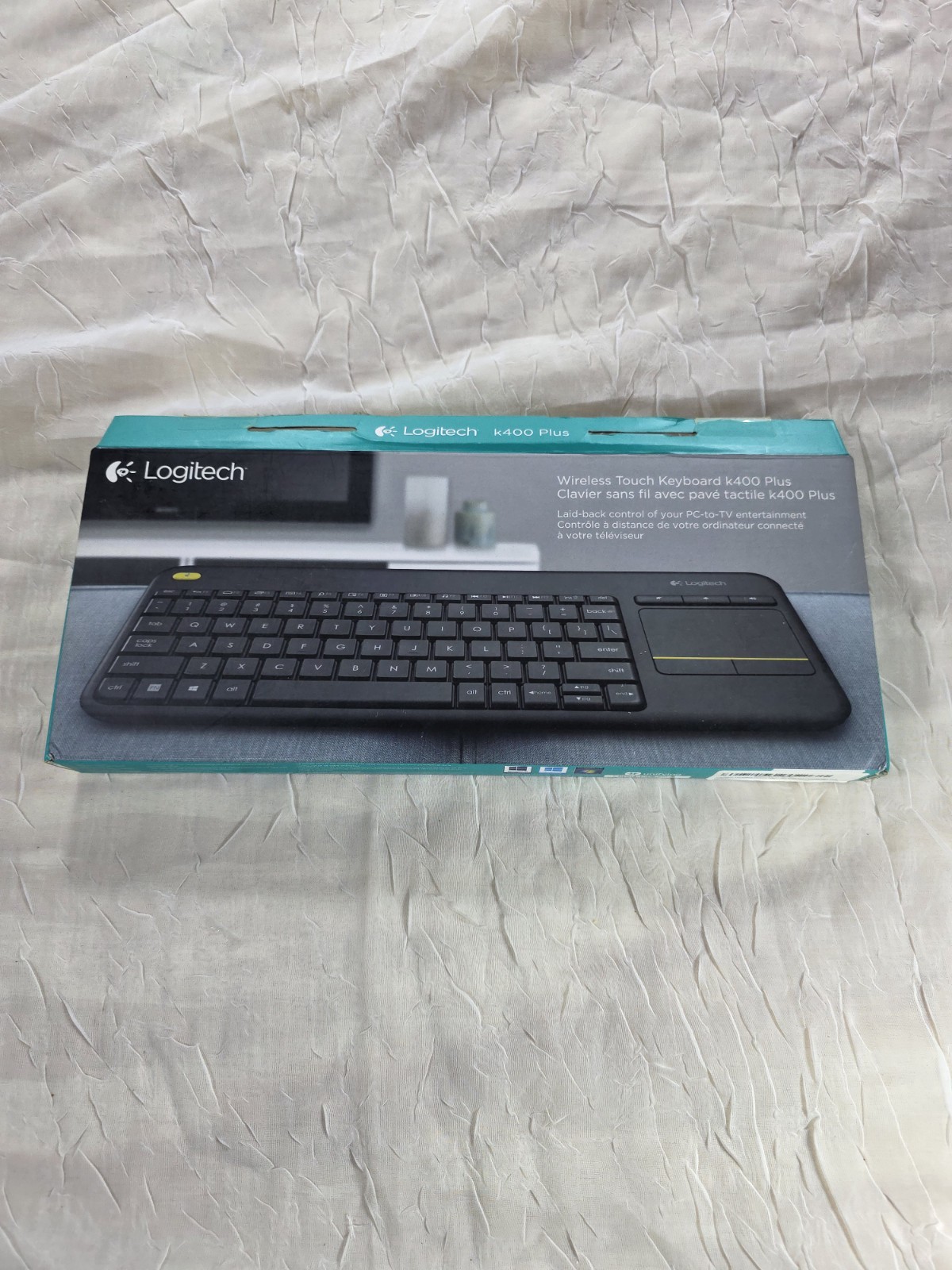 K400 Plus Wireless QWERTY Keyboard with Touchpad for Effortl