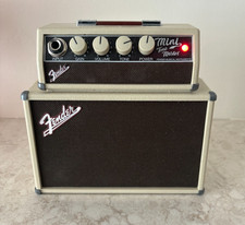 FENDER Mini Tone Master Amplificatore per chitarra elettrica a batteria 9V FUNZIONA!