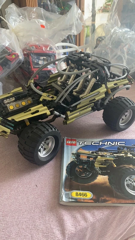 LEGO Technic 8466 4x4 Off Roader, photo 3 sur 5