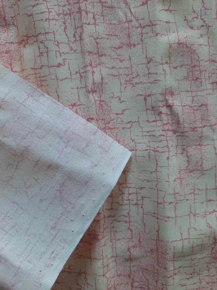 Quilting Fabric 44" X 17" 1996 Traditions #2530 Cotton Buttery Beige & Pink - Image 4 of 4