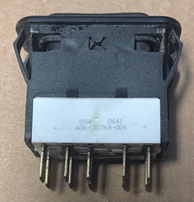 ひろし④ FREIGHTLINER Road Lamp Rocker Switch A06-30769-004 | eBay
