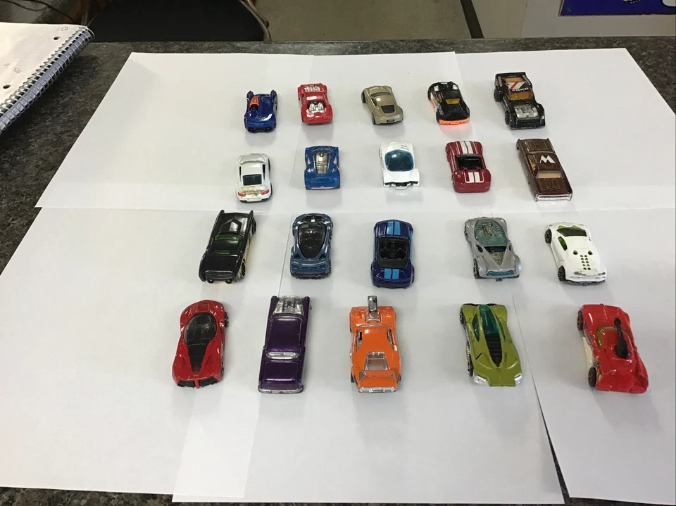 Vintage Matchbox Cars - Lot of 20 #111 - Image 3 of 4