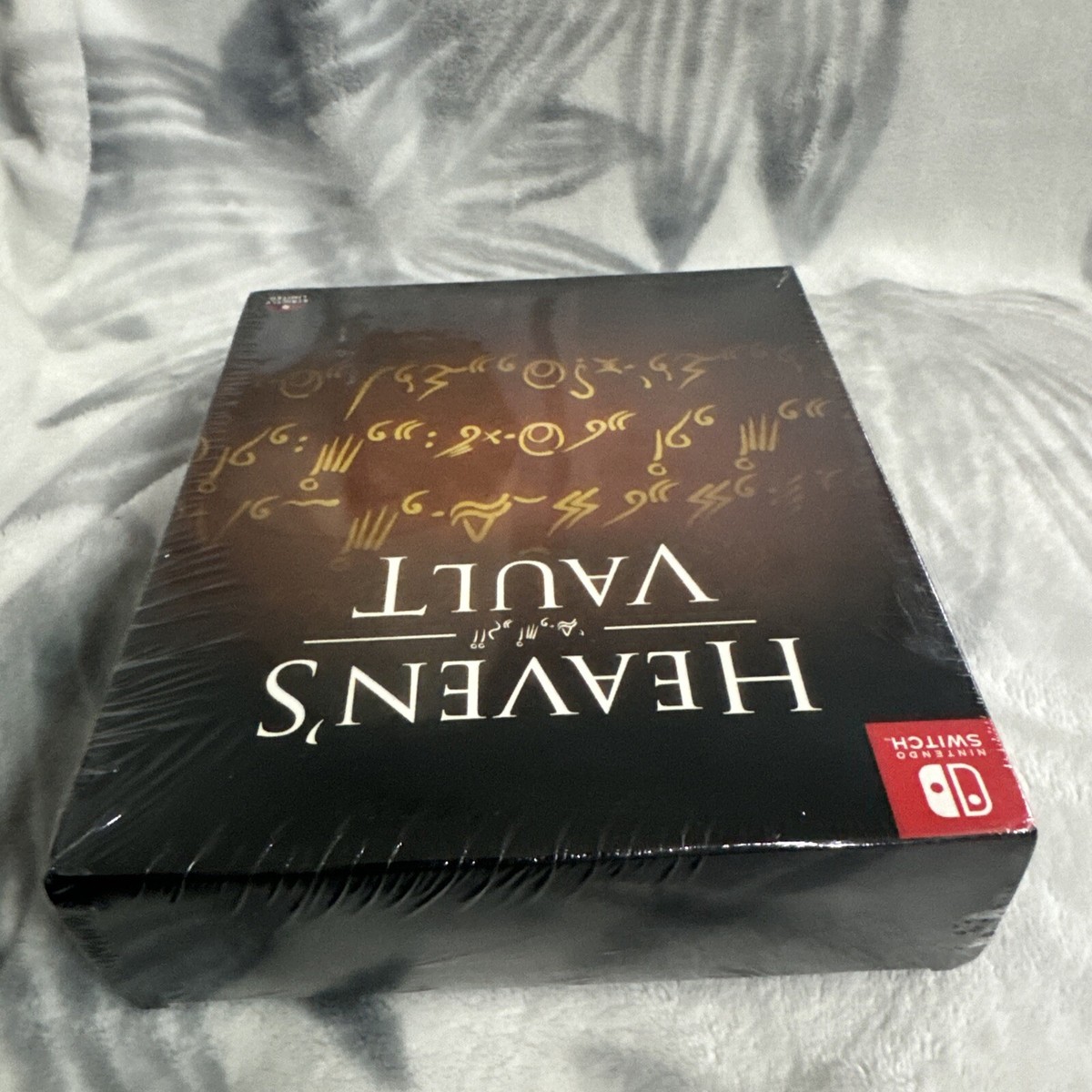Heaven's Vault Switch Price, Discounts in DE Heaven's Vault Switch P