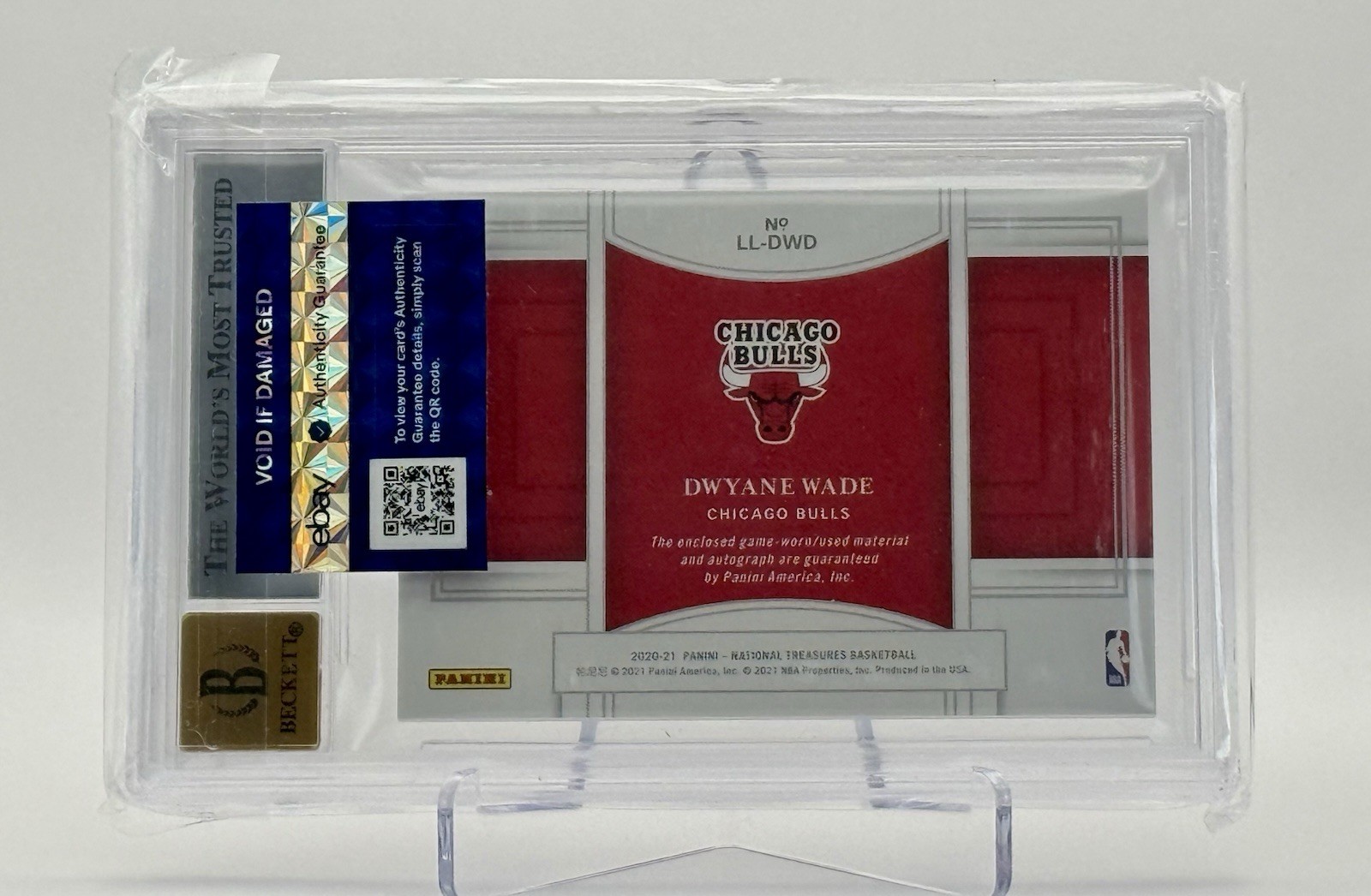 Dwyane Wade 2020 National Treasures Lasting Legacies Game-Used Patch Auto 17/25 view 2