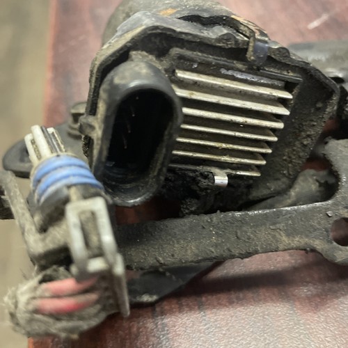 02 03 04 05 06 07 CHEVY SILVERADO 1500 5.3 IGNITION COIL IGNITOR PACK OEM - Picture 8 of 13
