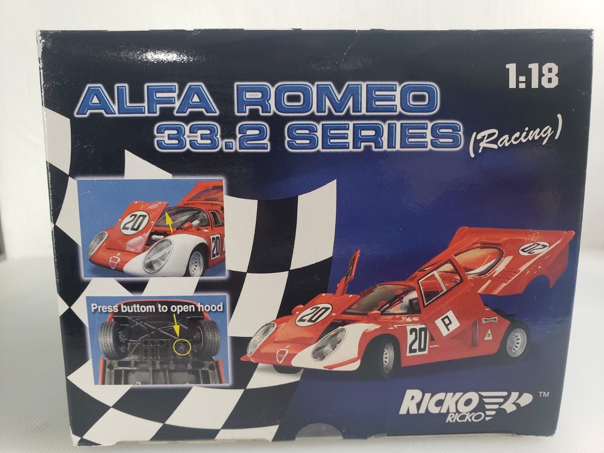 Alfa Romeo 33.2 Series Racing Daytona Diecast Car 1:18 Red