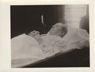Foto Mann verstorben im Sarg Tod Post Mortem 40er Jahre-3