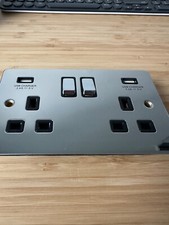 Axiom Twin USB Charger Socket Chrome Black Insert Flat Plate FSSK2/CB/USB