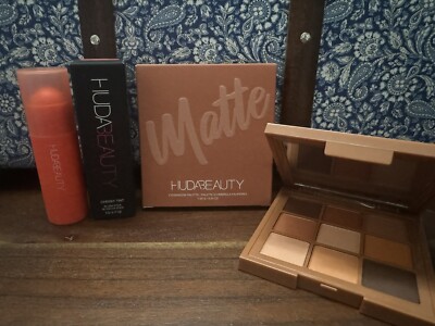 HUDA BEAUTY Matte Obsessions Eyeshadow Palette & Cheeky Tint Blush Stick